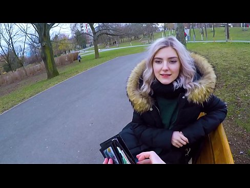 ❤️ Tibla kum sħun ta' barrani għall-flus - blowjob fil-park minn Eva Elfie ❤❌ Sess ta' kwalità fil-porn mt.novoporn.ru ️❤